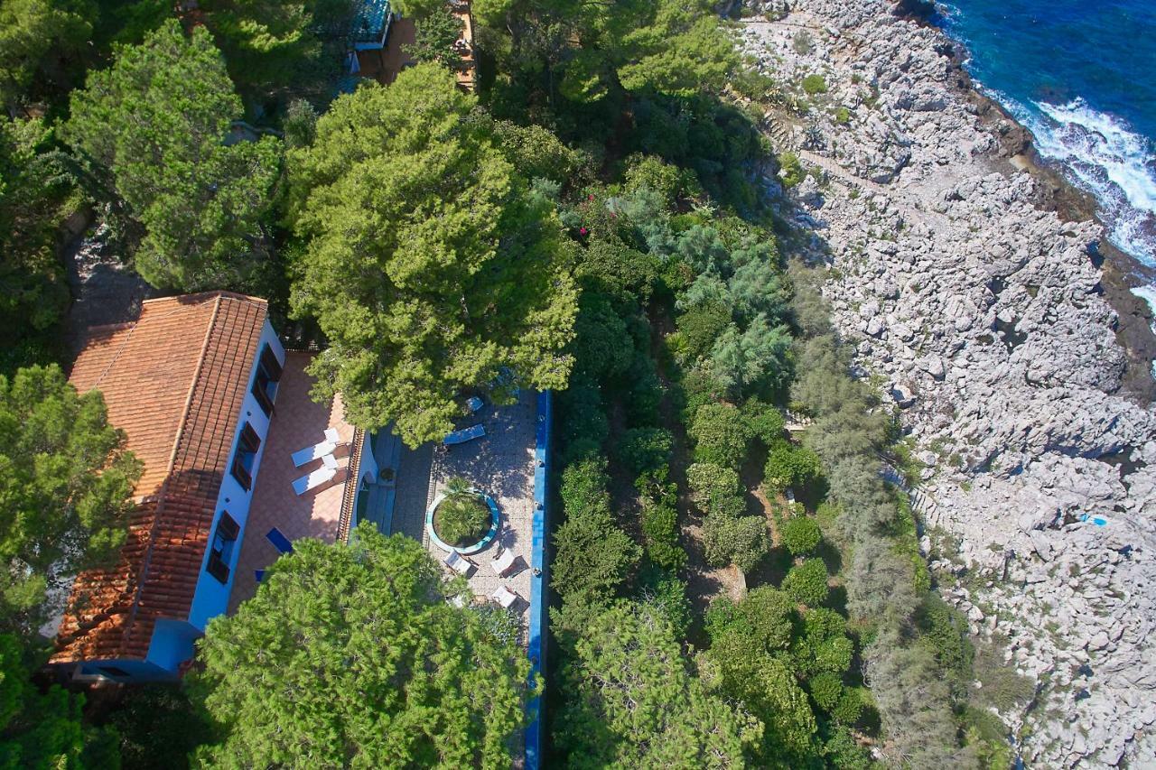 Villa Majus Porticello Esterno foto